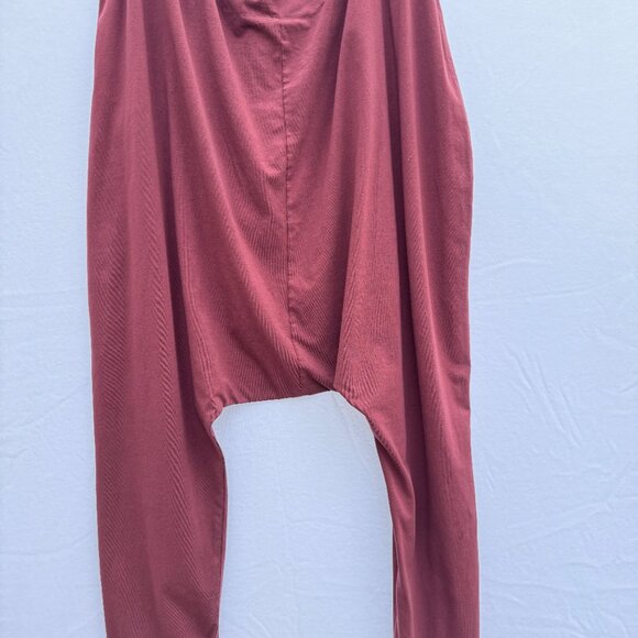 NWT RUNDHOLZ BLACK LABEL Burgundy Wine Color Drop Crotch Pants Leggings XL - Picture 3 of 9